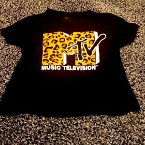 mtv cropped shirt